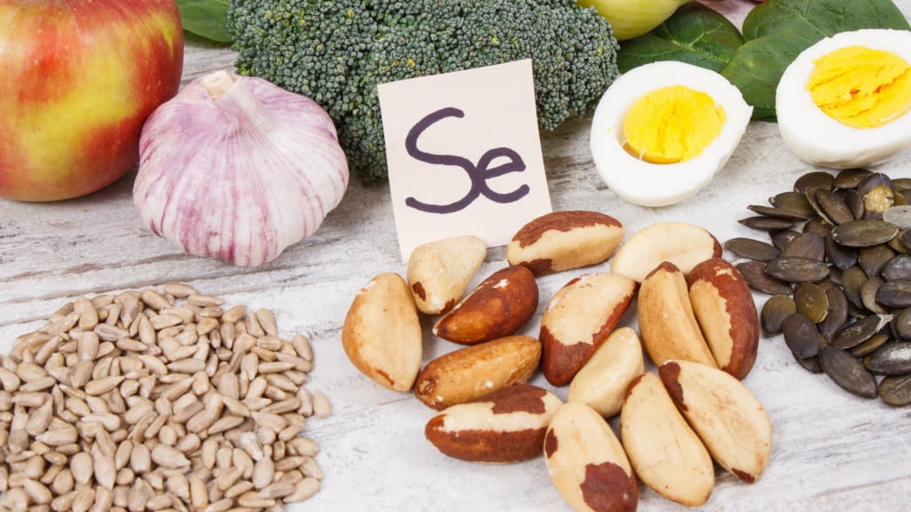 selenium-rich roods for diabetics to improve their immune health., Selenium-Rich Foods for Diabetics to Improve Their Immune Health, Dr. Nicolle